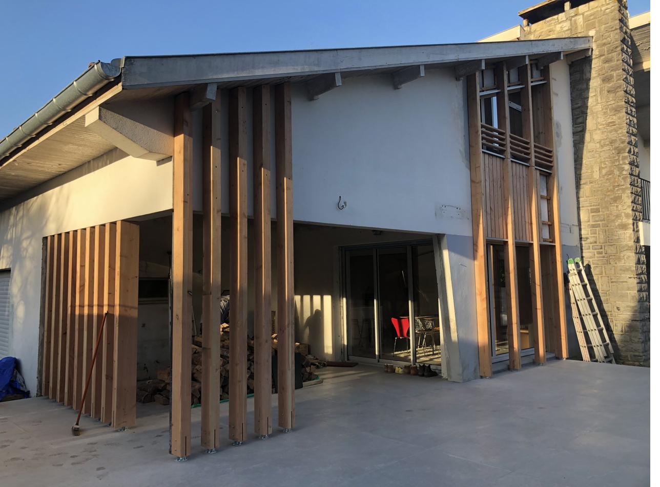 Habillage de façade en Douglas