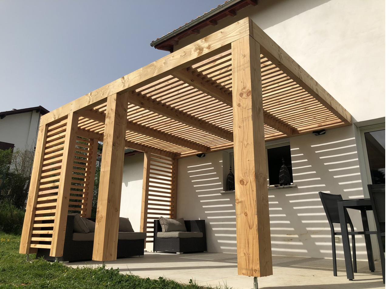 Pergola en Douglas, Urcuit