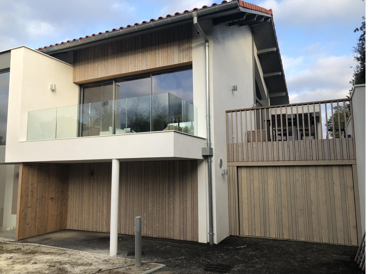 Bardage à claire-voie en épicéa traité, Anglet